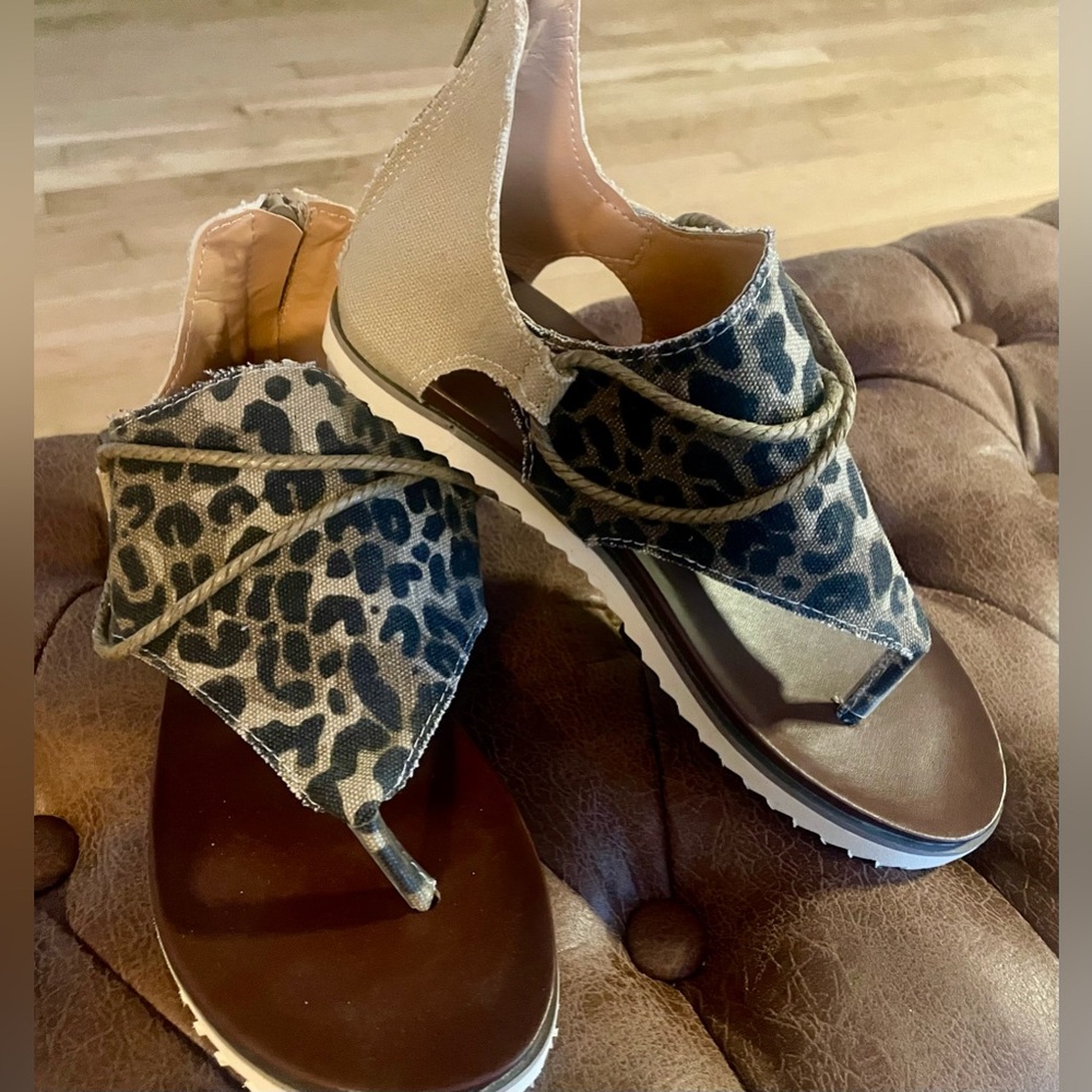 NEW Leopard Canvas Sandals Sz 37